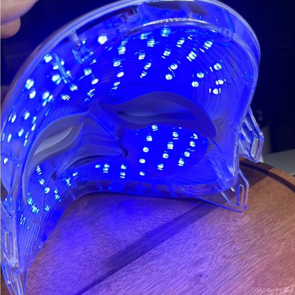 Therapy Mask - Picture 7 of 15